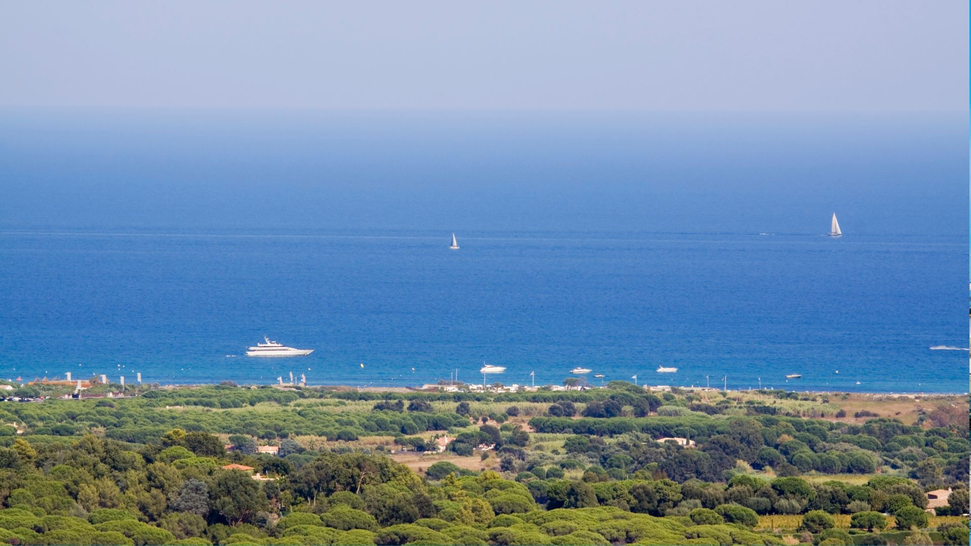 The broad bay east of Saint-Tropez used here for Pampelonne's shoreline register.