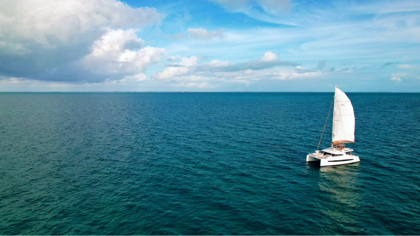 Explore the serene beauty of Halls Pond Cay in the Exumas: a private paradise perfect for snorkeling, relaxation, and exclusive yacht adventures.