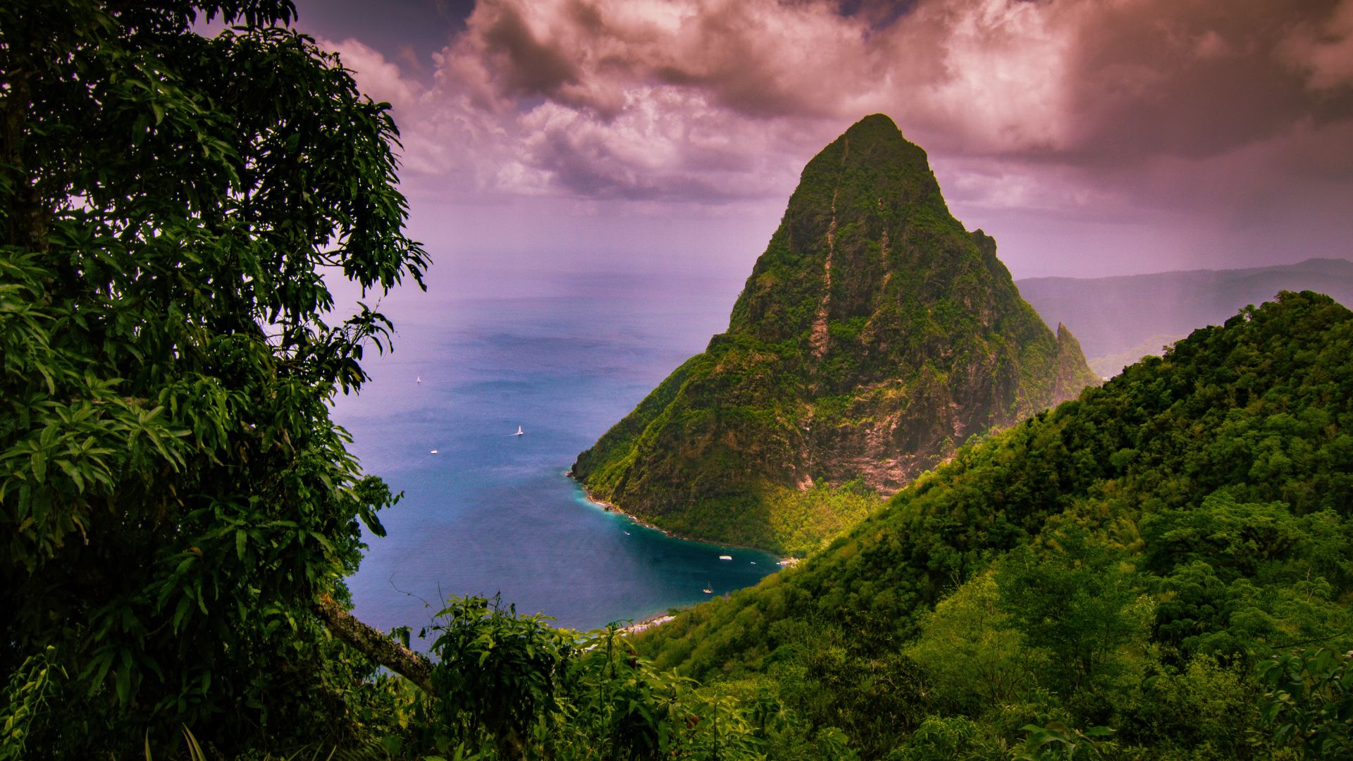 Explore a St. Lucia yacht charter. Discover dramatic coastlines, pristine beaches, and excellent sailing conditions.