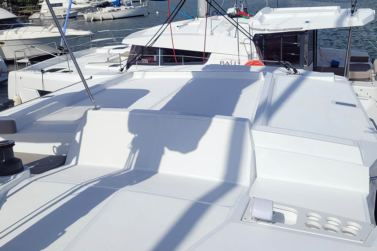 SEAS THE DAY, 2022 Bali 4.2, British Virgin Islands