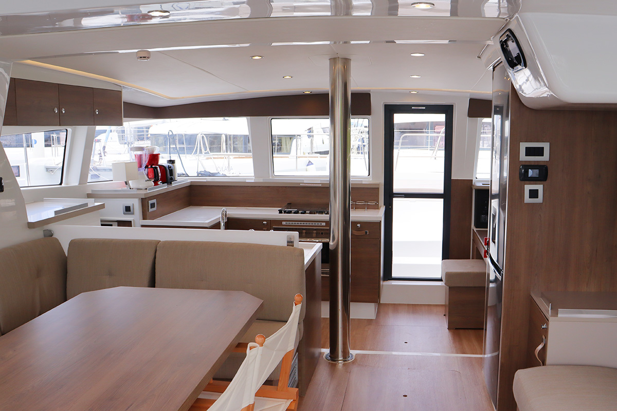DOROTHEA, 2024 Bali 4.2 OW, British Virgin Islands