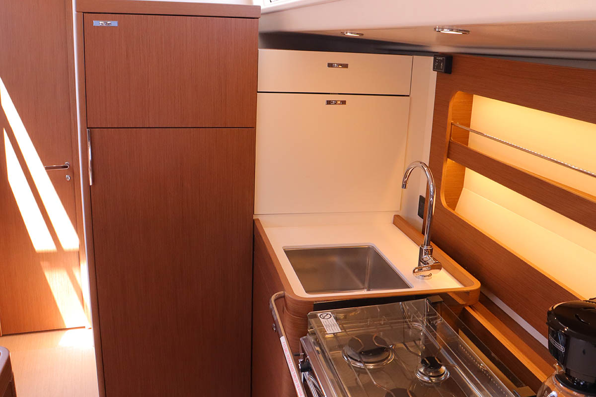 HEARTBEAT, 2024 Oceanis 54, British Virgin Islands