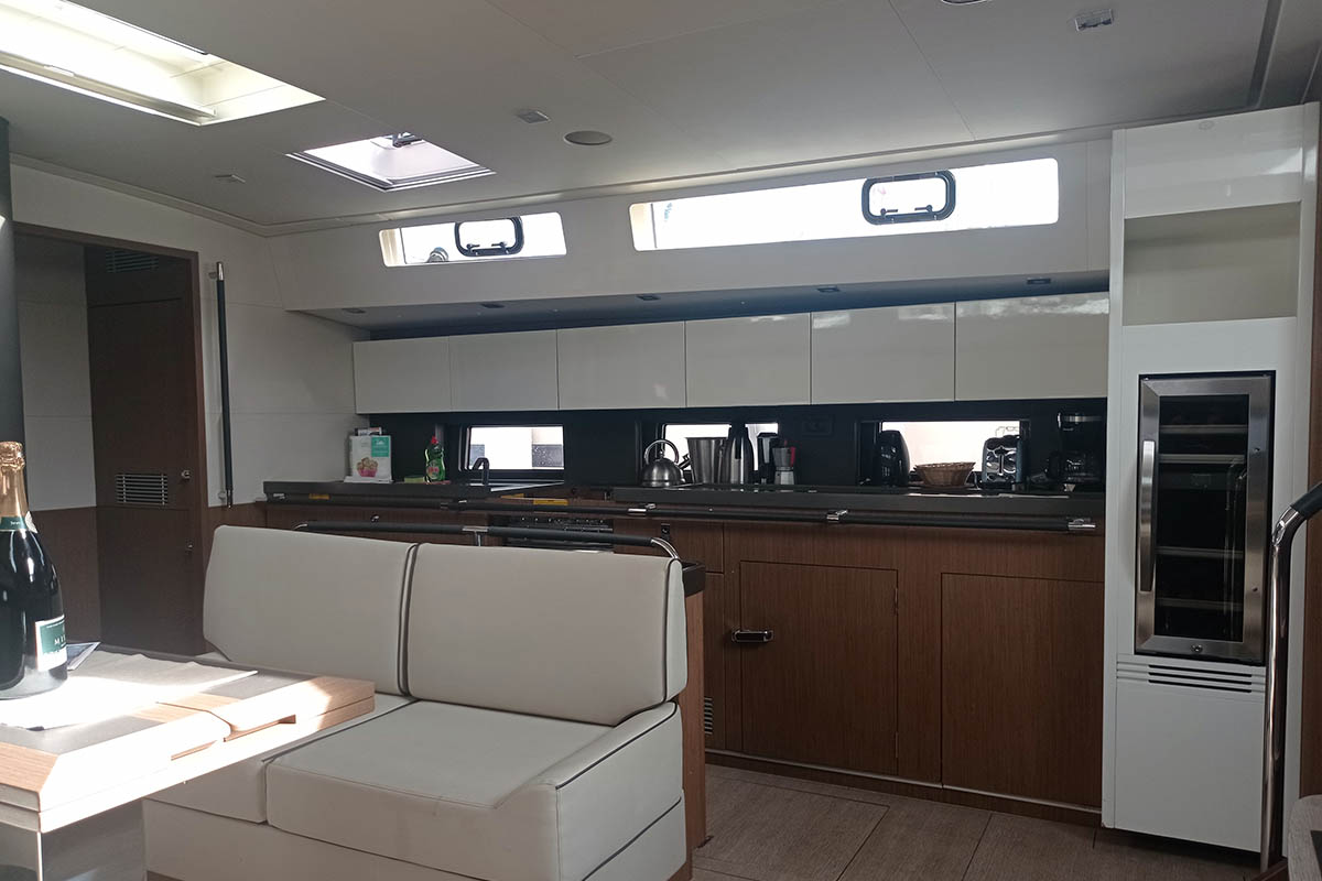 PENULTIMO, 2021 Oceanis Yacht 62, Greece