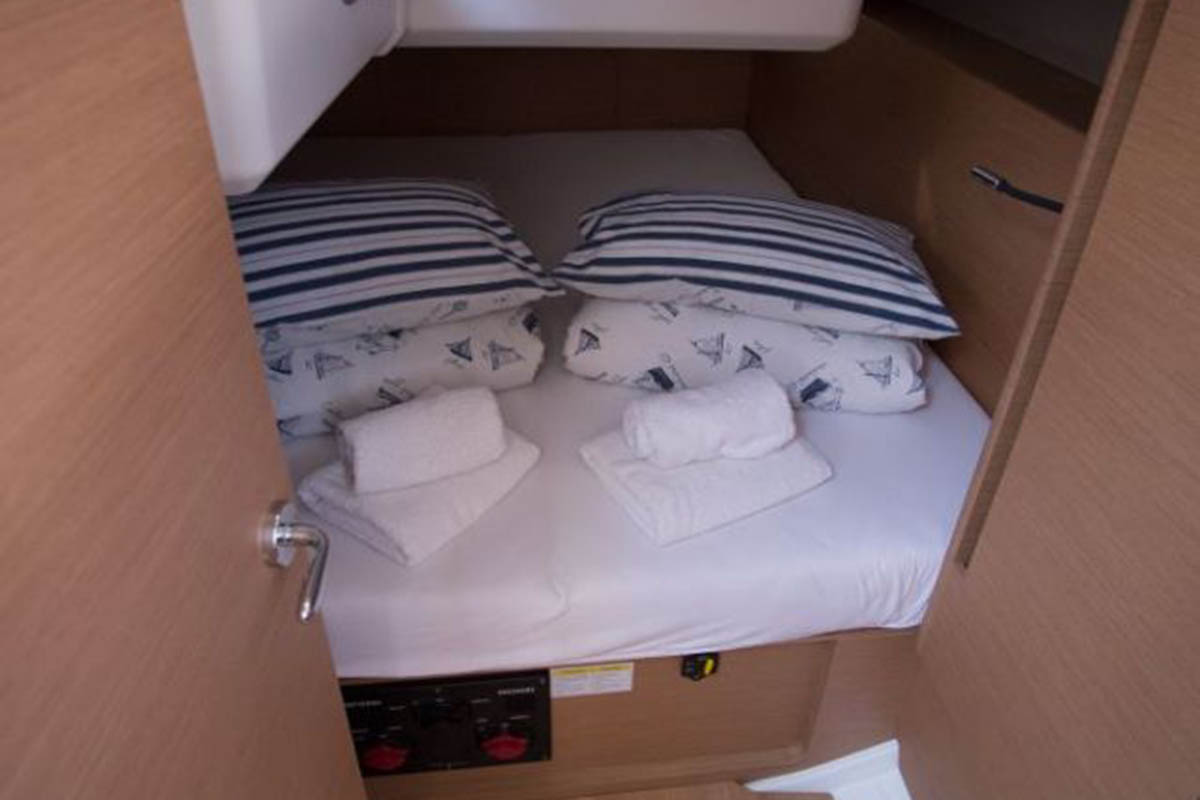 SPRINGBANK, 2019 Sun Odyssey 440, Croatia