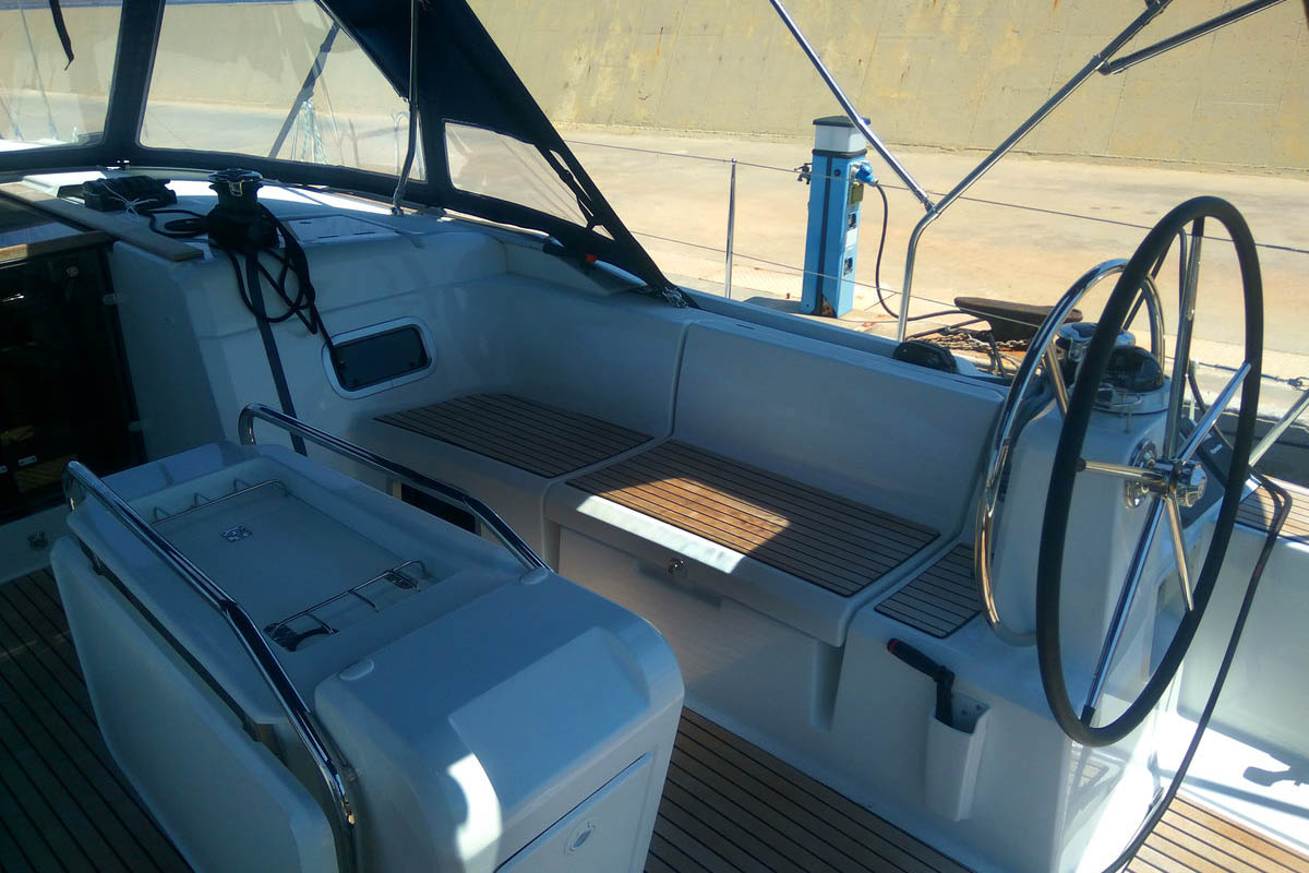 BELLE EPOQUE, 2017 Sun Odyssey 519, Greece