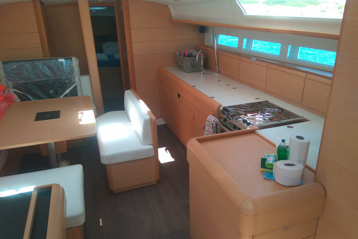 BELLE EPOQUE, 2017 Sun Odyssey 519, Greece