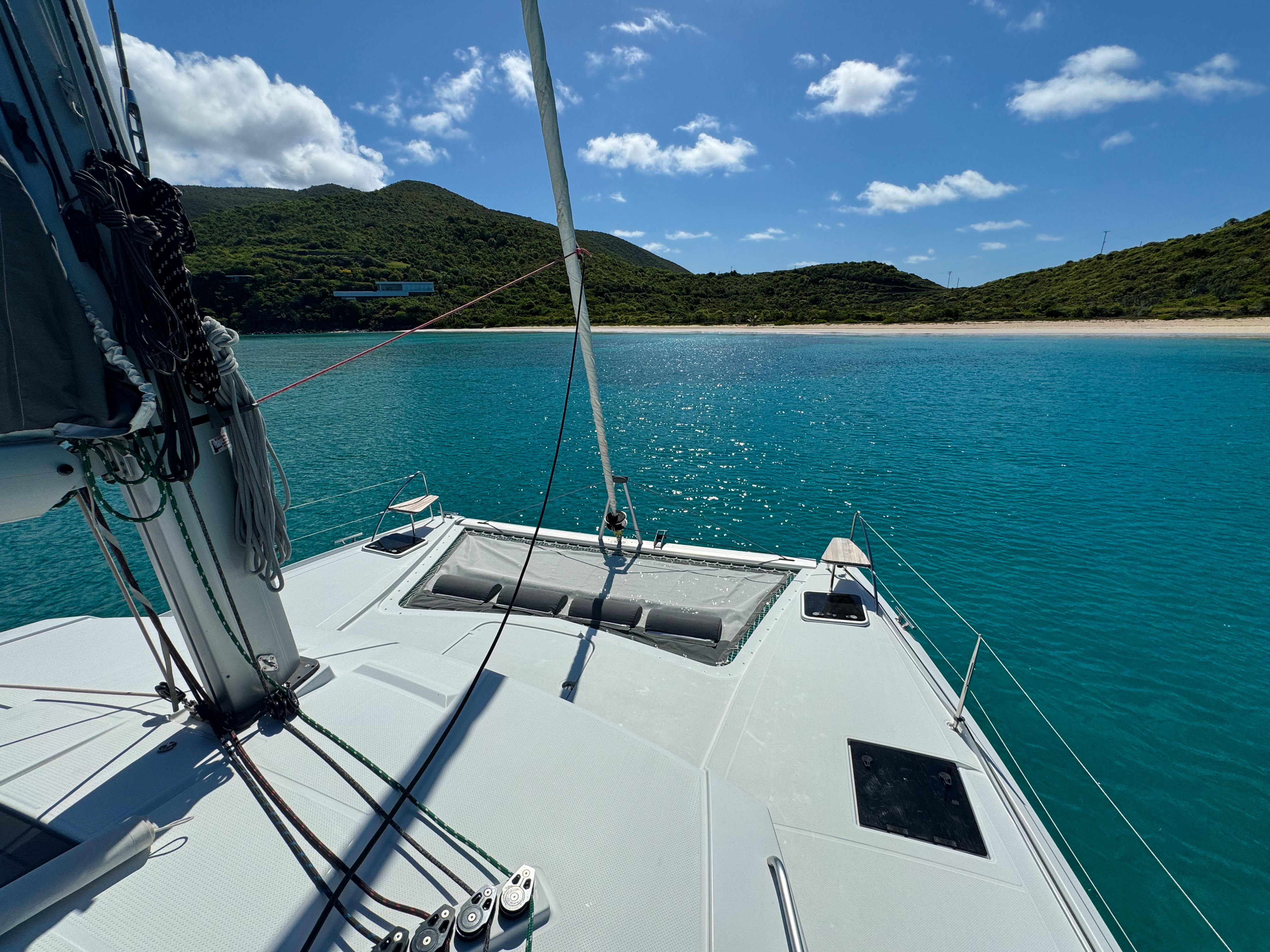 DÉJÀ VU, 2022 Fountaine Pajot Isla 40, British Virgin Islands