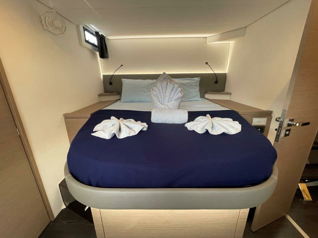 SOLEIL RAE, 2019 Fountaine Pajot Saba 50, British Virgin Islands