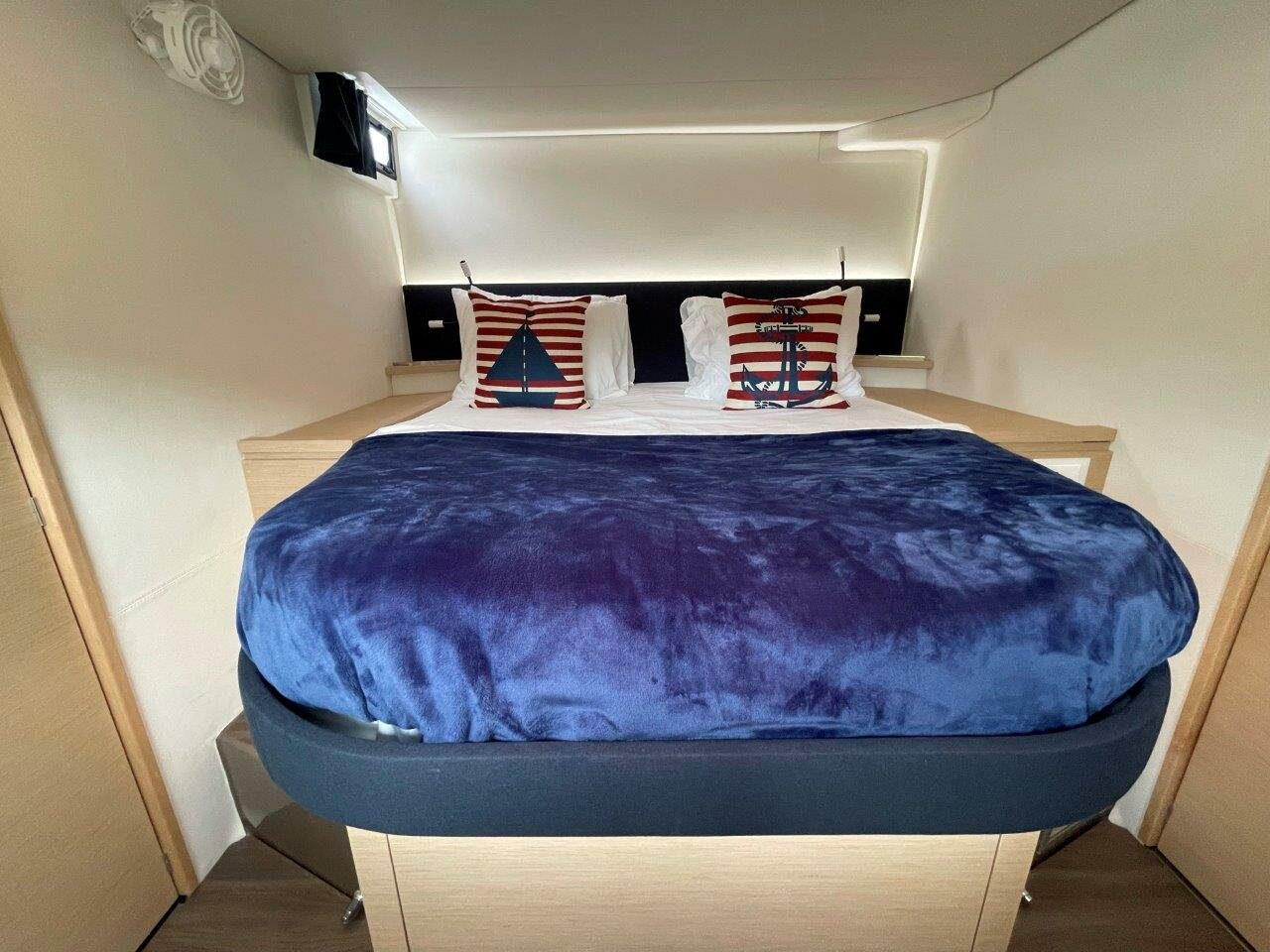 SINGING WINDS, 2019 Fountaine Pajot Saba 50, British Virgin Islands