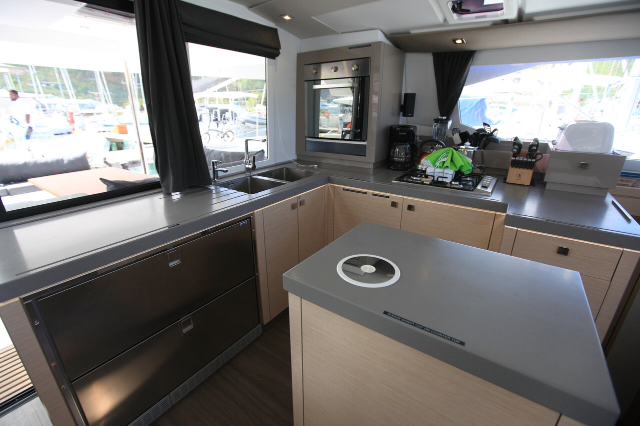 THREE SHEETS, 2019 Fountaine Pajot Saona 47 Quintet, British Virgin Islands