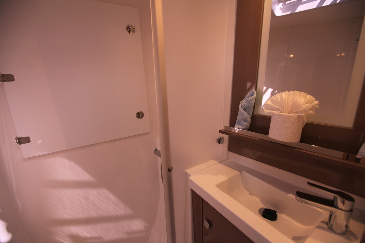 THREE SHEETS, 2019 Fountaine Pajot Saona 47 Quintet, British Virgin Islands
