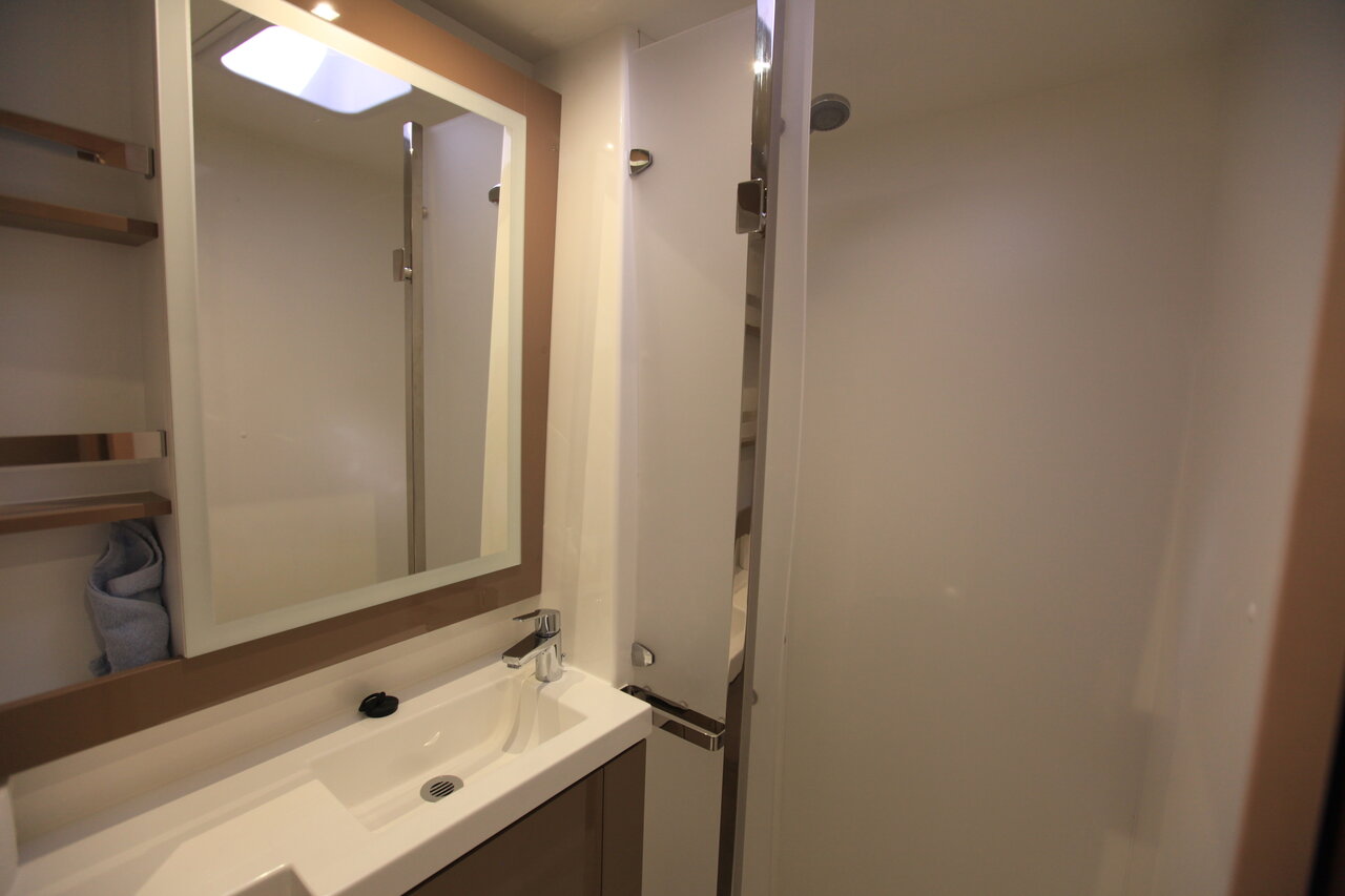 THREE SHEETS, 2019 Fountaine Pajot Saona 47 Quintet, British Virgin Islands
