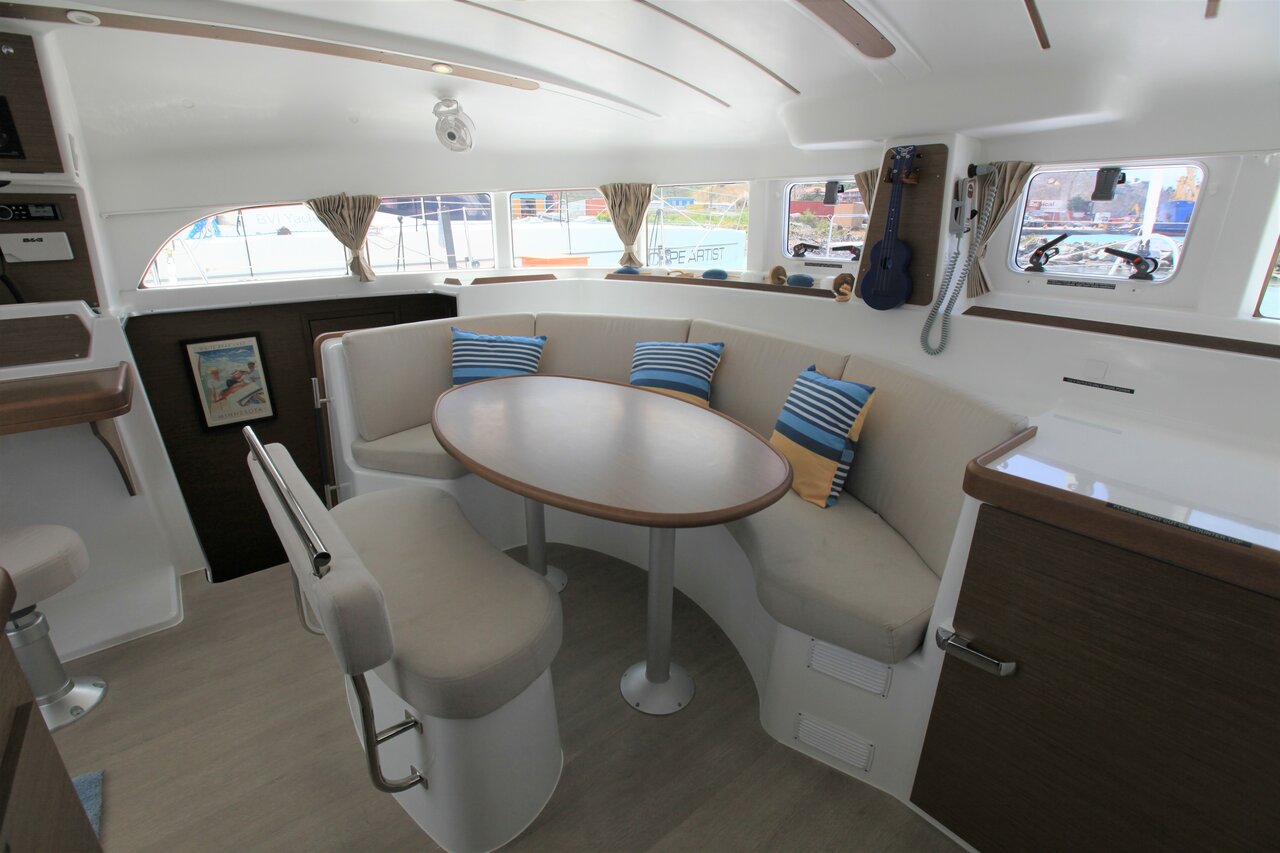 MR T, 2019 Lagoon 380, British Virgin Islands