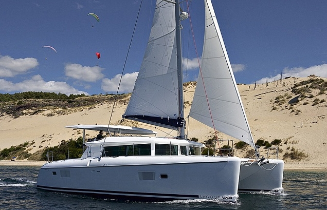 AKALA, a 2025 Lagoon 420 available for charter in the British Virgin Islands.