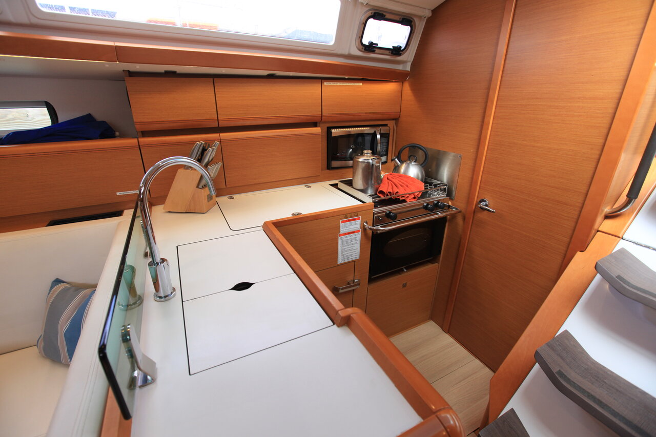 JILLSEE, 2017 Sun Odyssey 419, British Virgin Islands