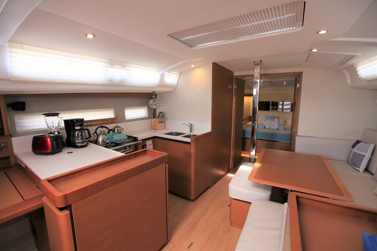 ANDIAMO, 2018 Sun Odyssey 440, British Virgin Islands
