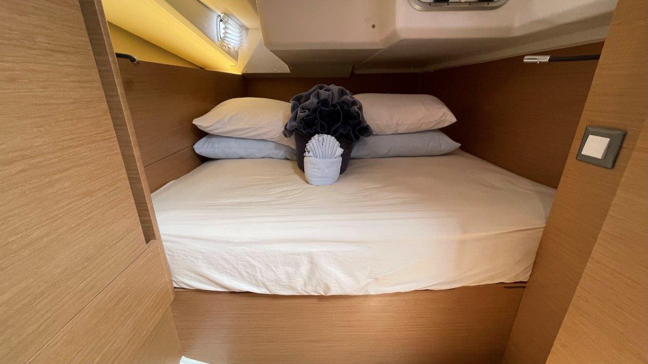 WHITE CAP, 2020 Sun Odyssey 440, British Virgin Islands