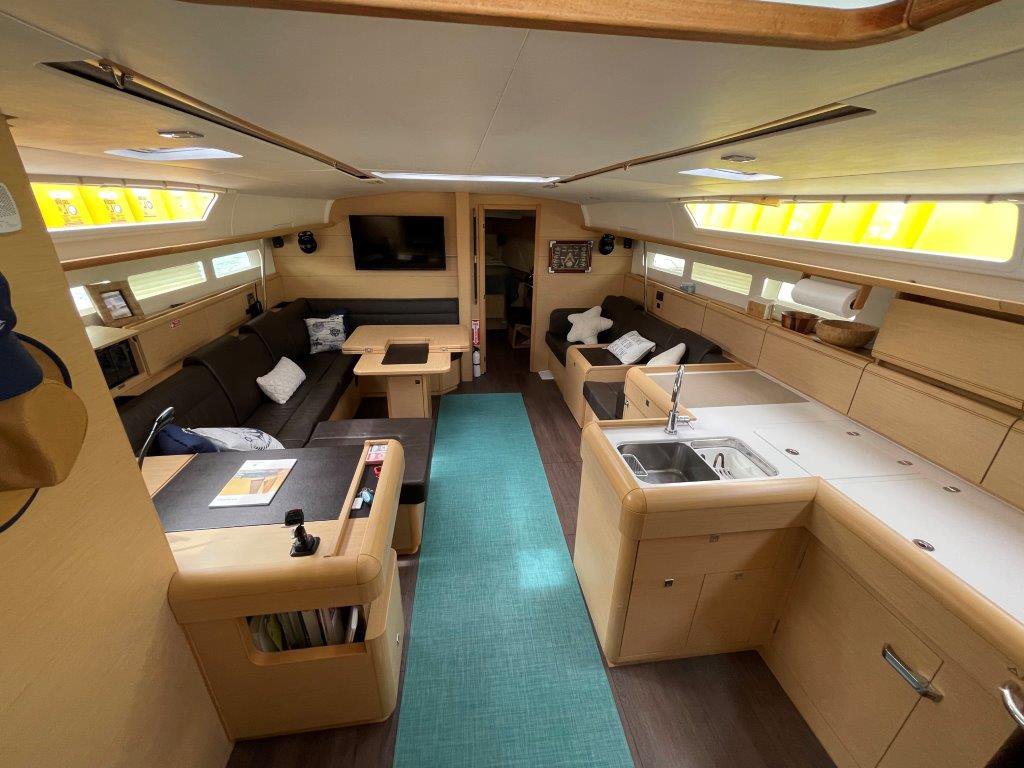 OXYGEN, 2018 Sun Odyssey 519, British Virgin Islands