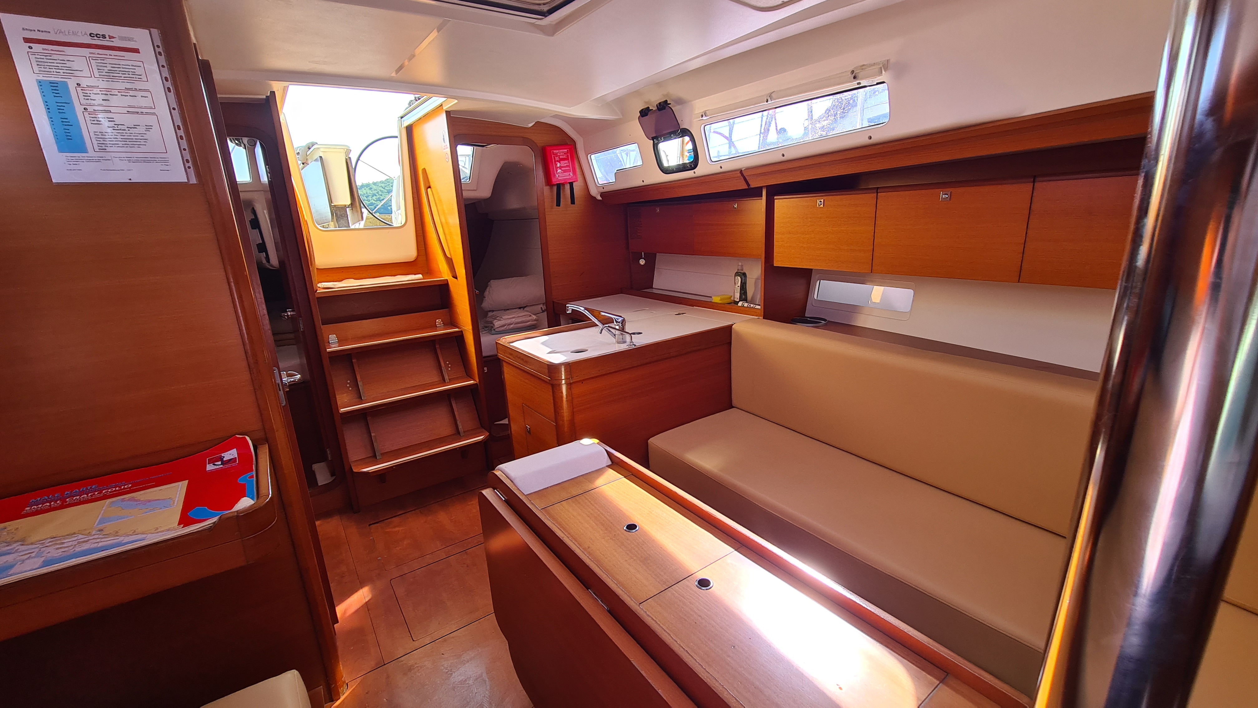 VALENCIA, 2016 Dufour 350 GL, Croatia