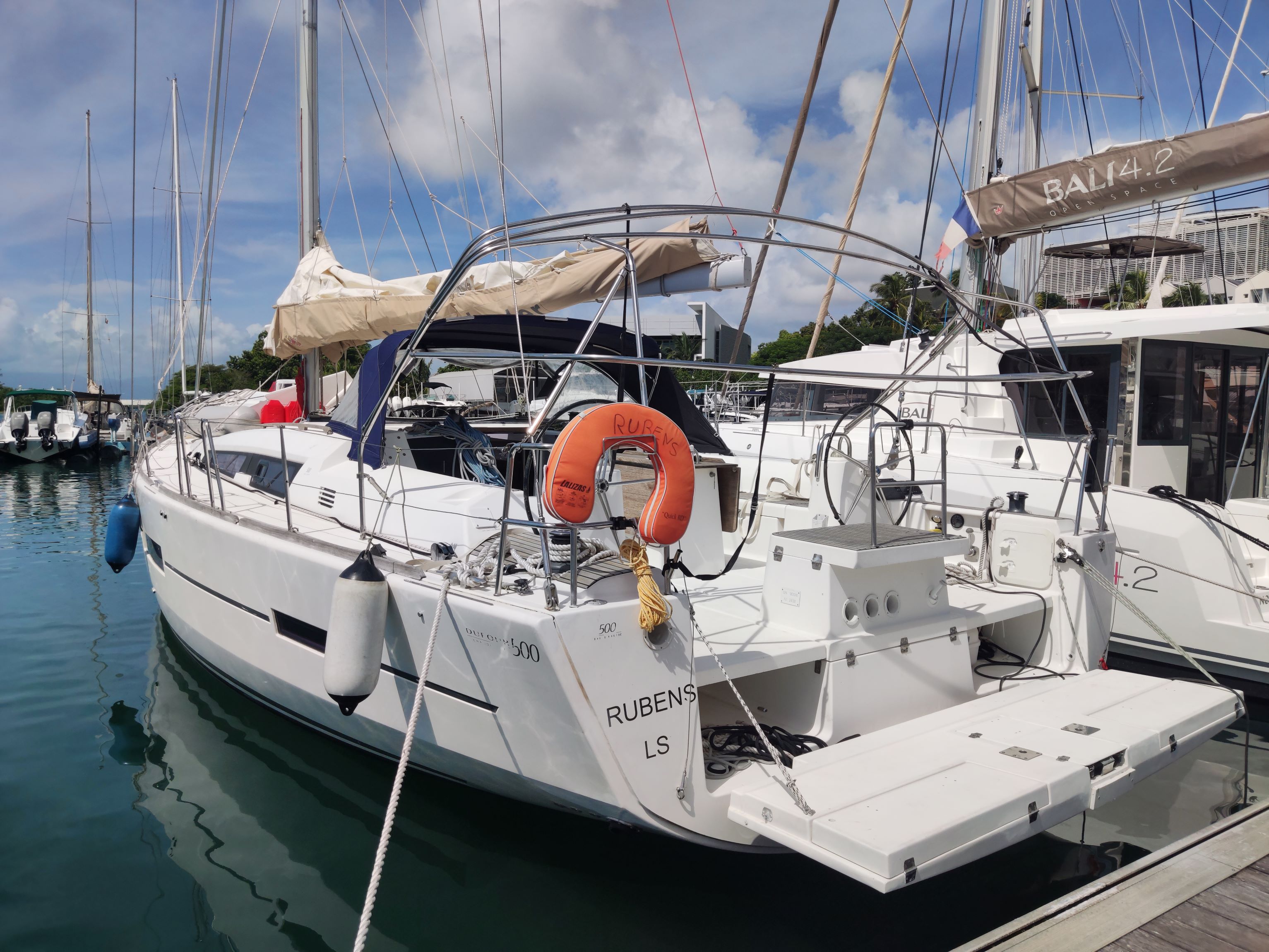 RUBENS_DB, a 2016 Dufour 500 GL available for charter in Antigua and Barbuda.