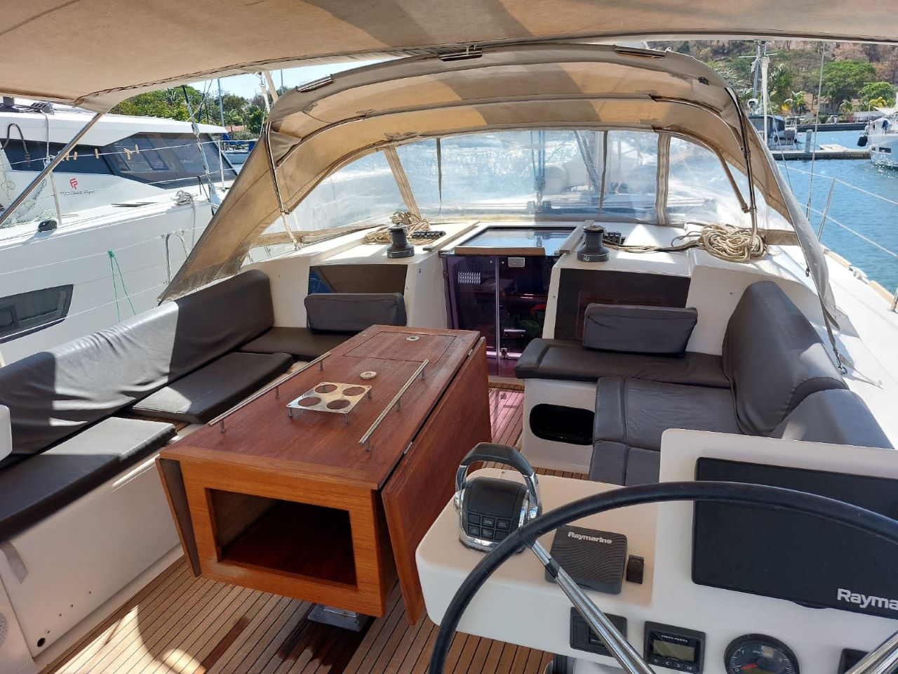 ARZ, 2018 Dufour 520 GL, Tahiti