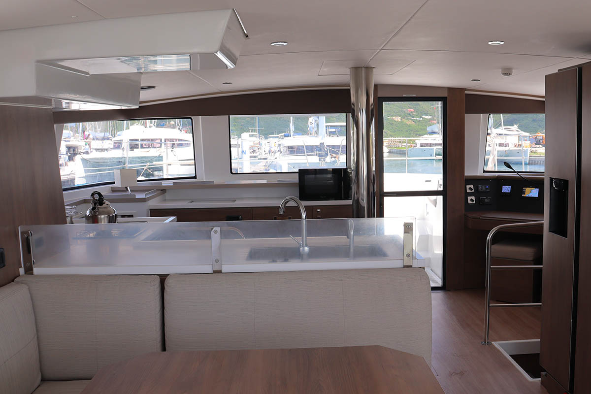 FORTUNATE SUN, 2022 Bali 4.6, British Virgin Islands