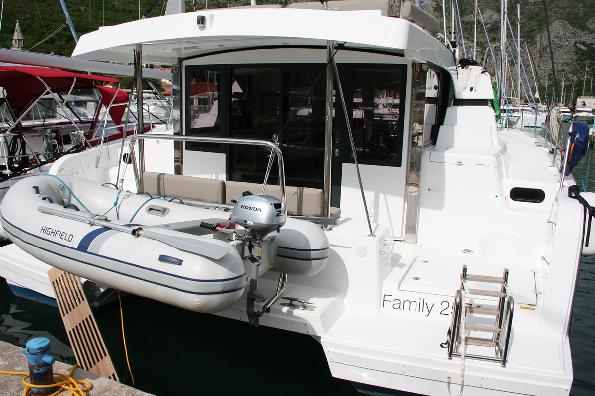 FAMILY 257, 2023 Bali Catspace, Croatia