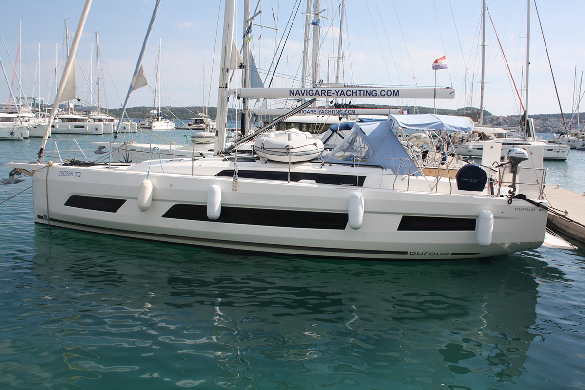 CURIOSITY, 2024 Dufour 41, Croatia