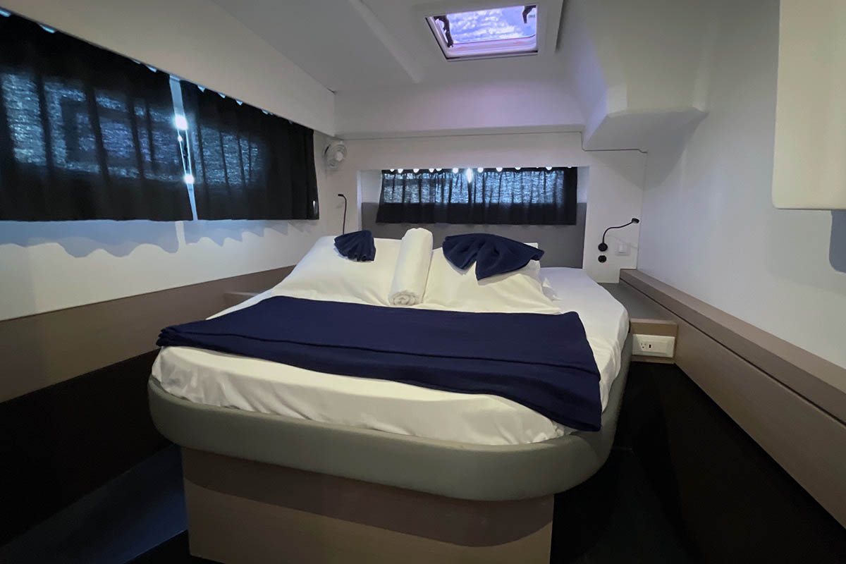 NAUTI MOLLIE (EX. OUT OF OFFICE), 2020 Fountaine Pajot Astrea 42, British Virgin Islands
