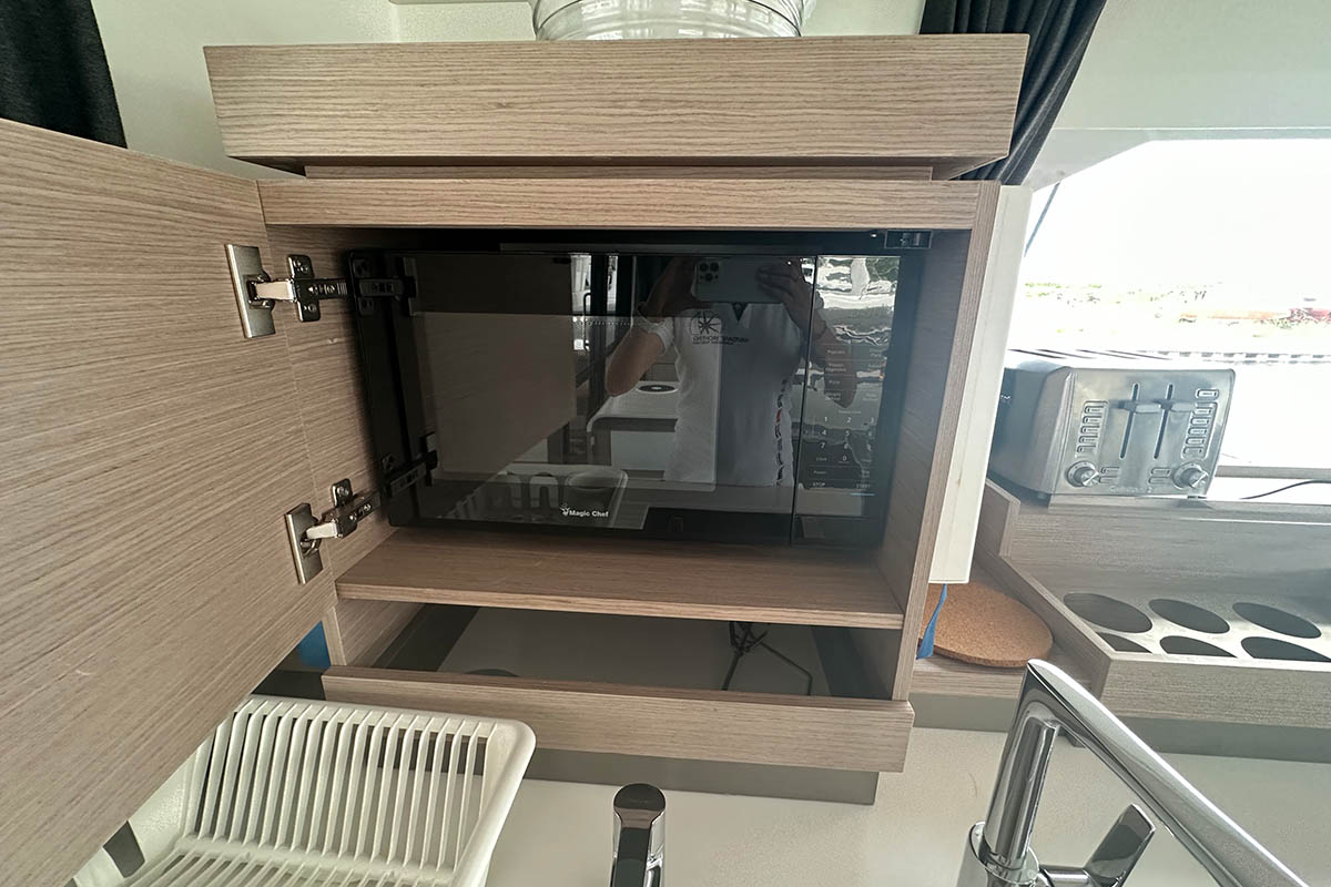 ENDLESS SUMMER, 2022 Fountaine Pajot Aura 51, British Virgin Islands