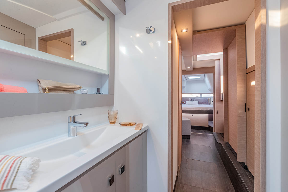 MONKEY PUPPY, 2022 Fountaine Pajot Isla 40, Greece