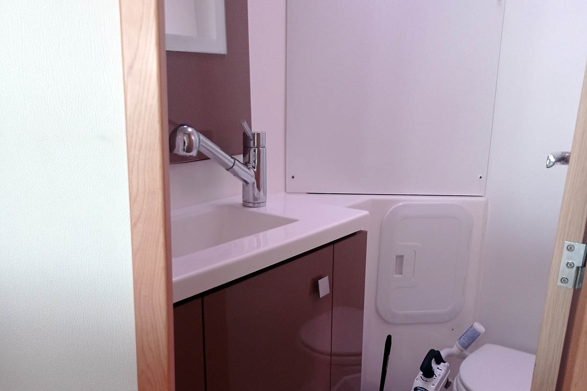 SHANTI, 2019 Fountaine Pajot Lucia 40, Croatia