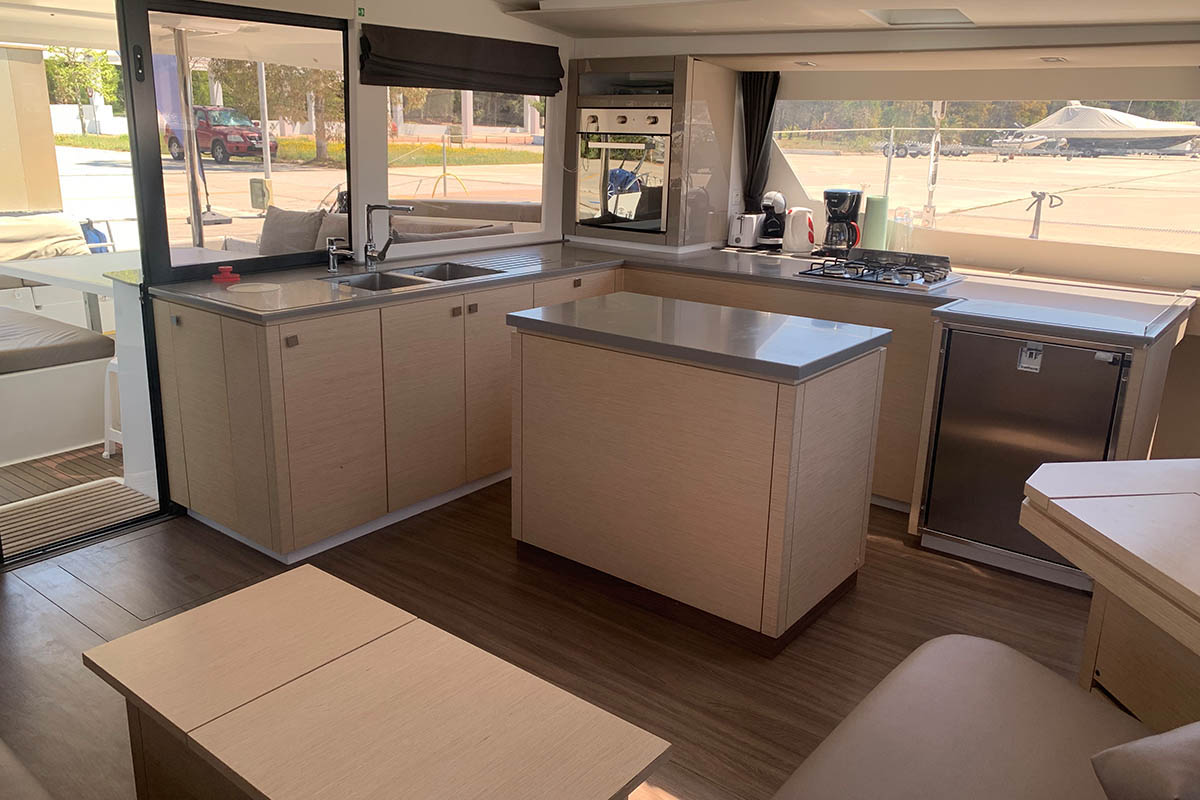 LINGARO, 2019 Fountaine Pajot Saba 50, Greece