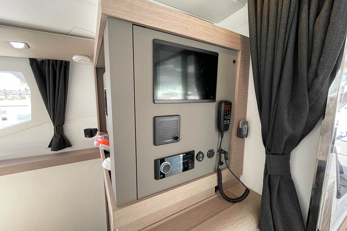 KNOTTY CAT (FOREVER YOUNG), 2022 Fountaine Pajot Tanna 47, British Virgin Islands