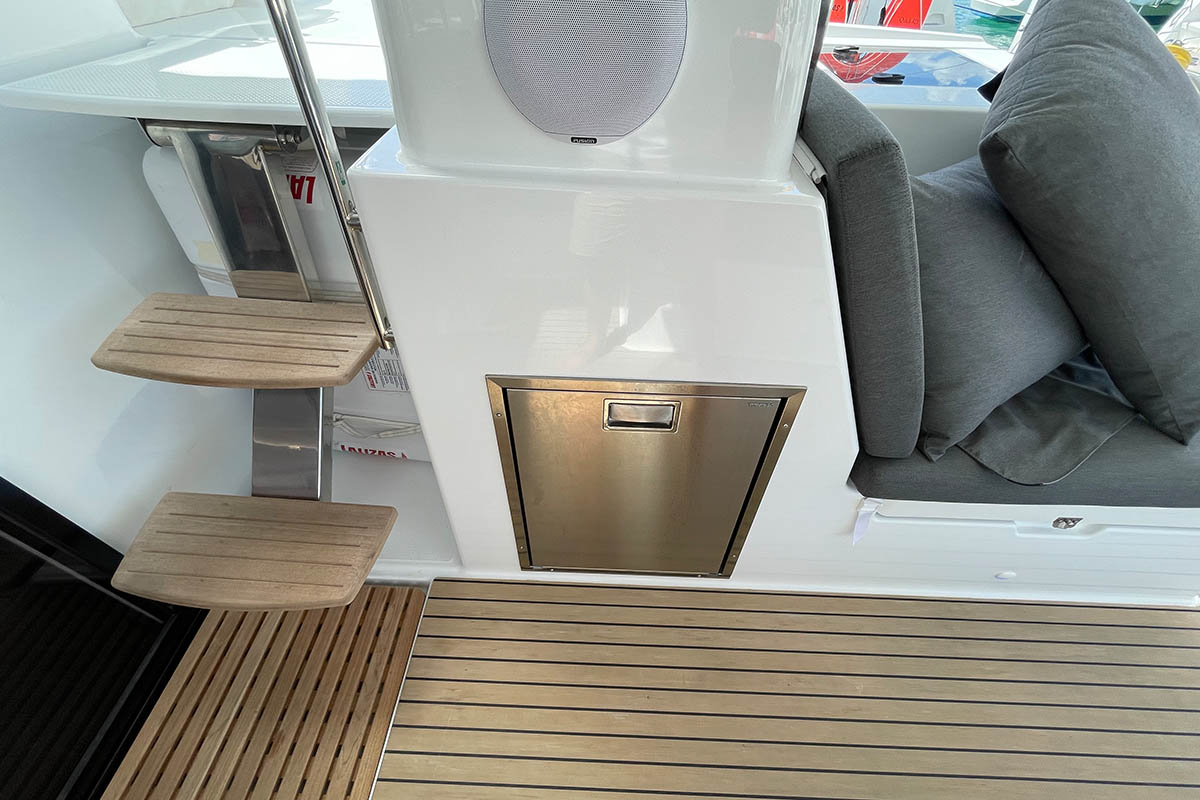KNOTTY CAT (FOREVER YOUNG), 2022 Fountaine Pajot Tanna 47, British Virgin Islands
