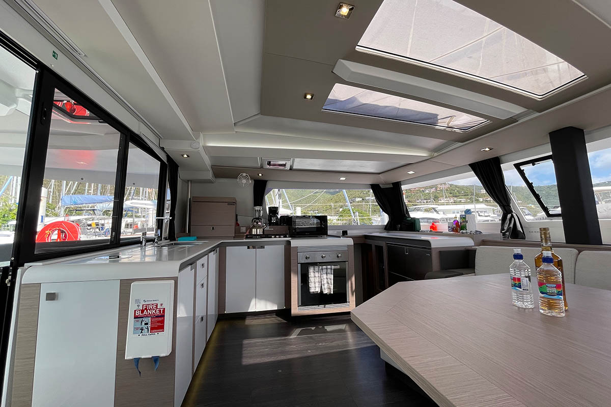 KNOTTY CAT (FOREVER YOUNG), 2022 Fountaine Pajot Tanna 47, British Virgin Islands