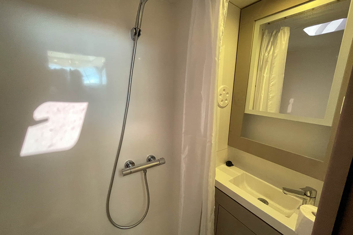 KNOTTY CAT (FOREVER YOUNG), 2022 Fountaine Pajot Tanna 47, British Virgin Islands