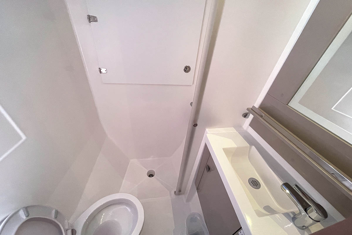 KNOTTY CAT (FOREVER YOUNG), 2022 Fountaine Pajot Tanna 47, British Virgin Islands