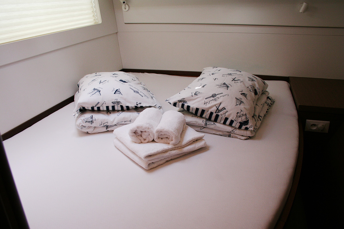 WERA OF SWEDEN, 2020 Lagoon 40, Croatia
