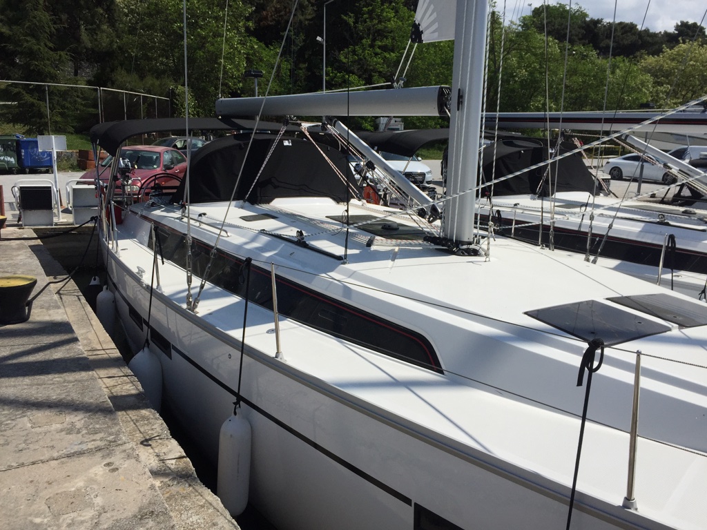 RENEE, 2021 Bavaria Cruiser 46, Greece