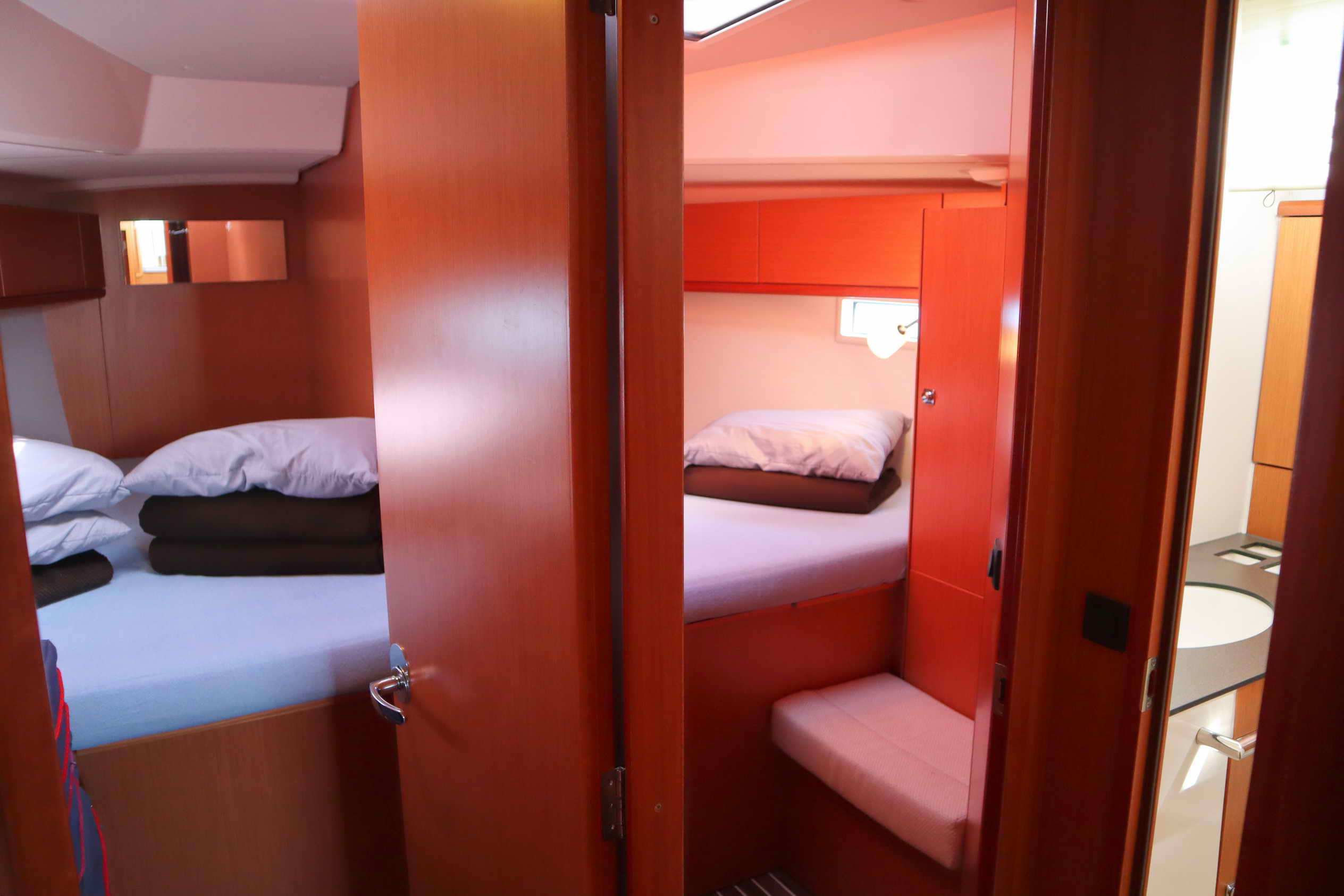 STAVENTO, 2019 Bavaria Cruiser 46, Greece