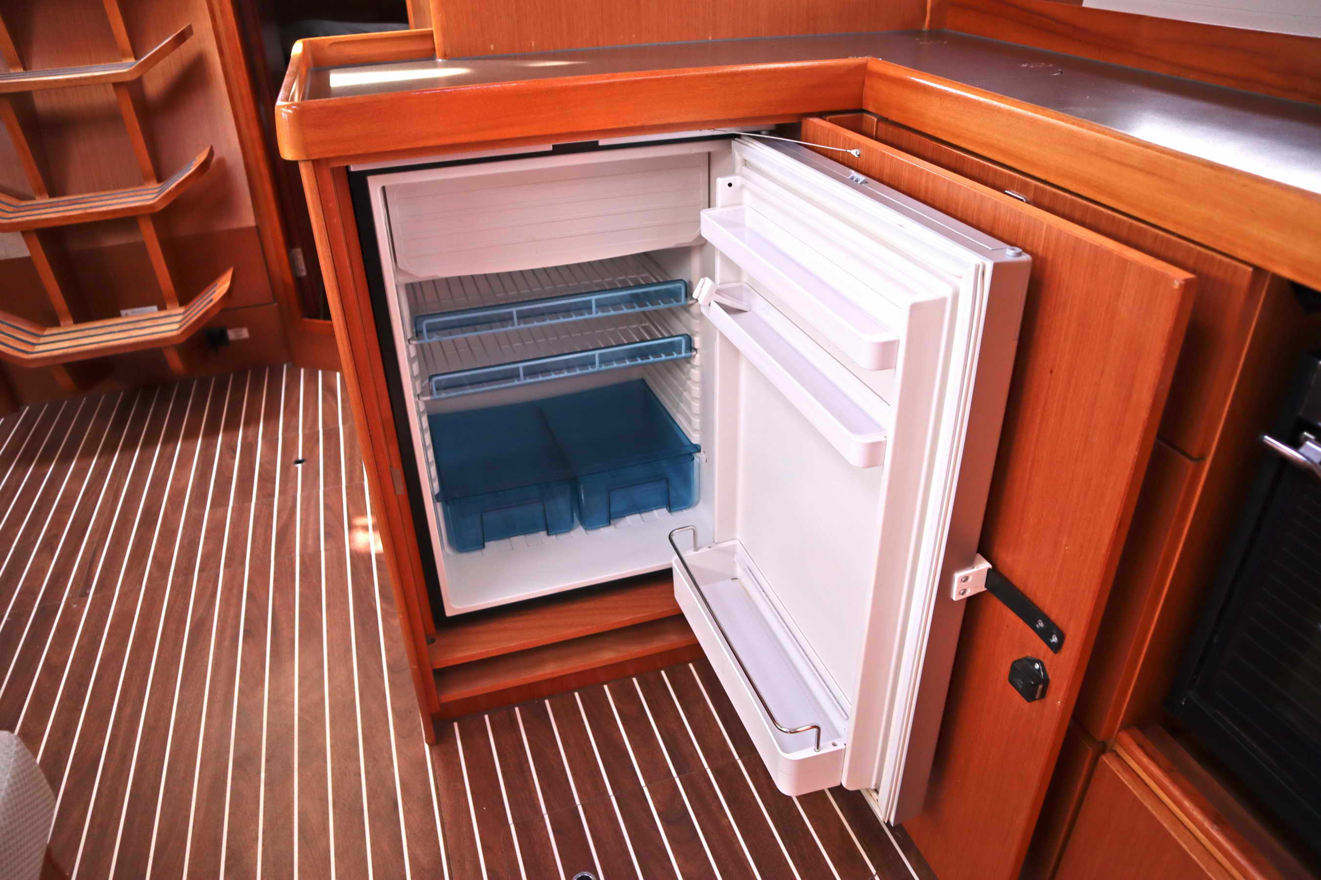 STAVENTO, 2019 Bavaria Cruiser 46, Greece