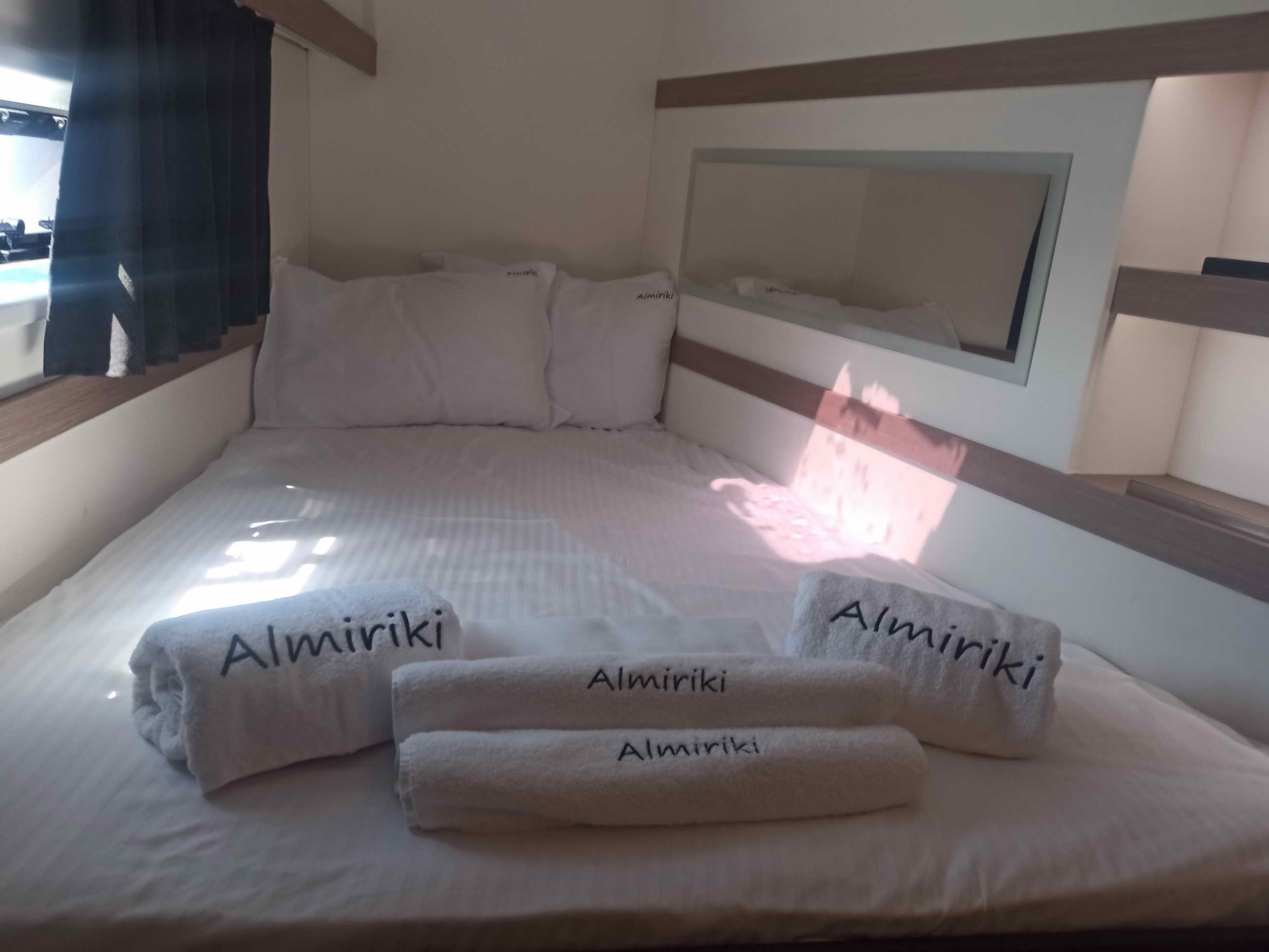 ALMIRIKI, 2023 Fountaine Pajot Isla 40, Greece
