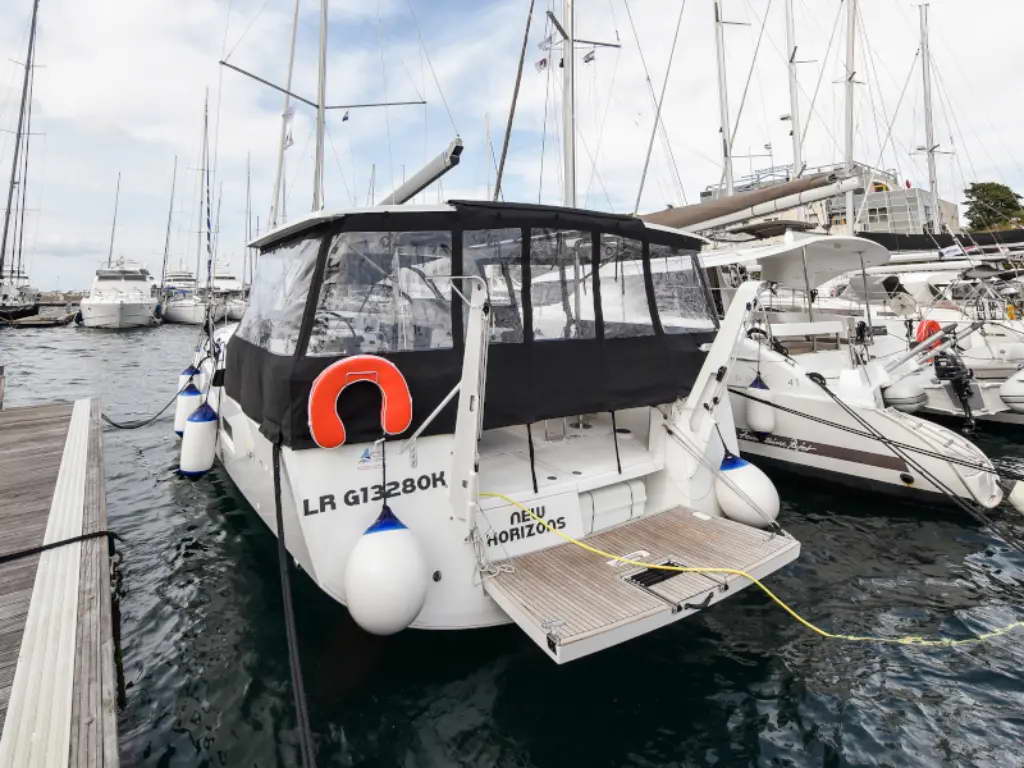 NEW HORIZONS, 2020 Sun Loft 47, Croatia