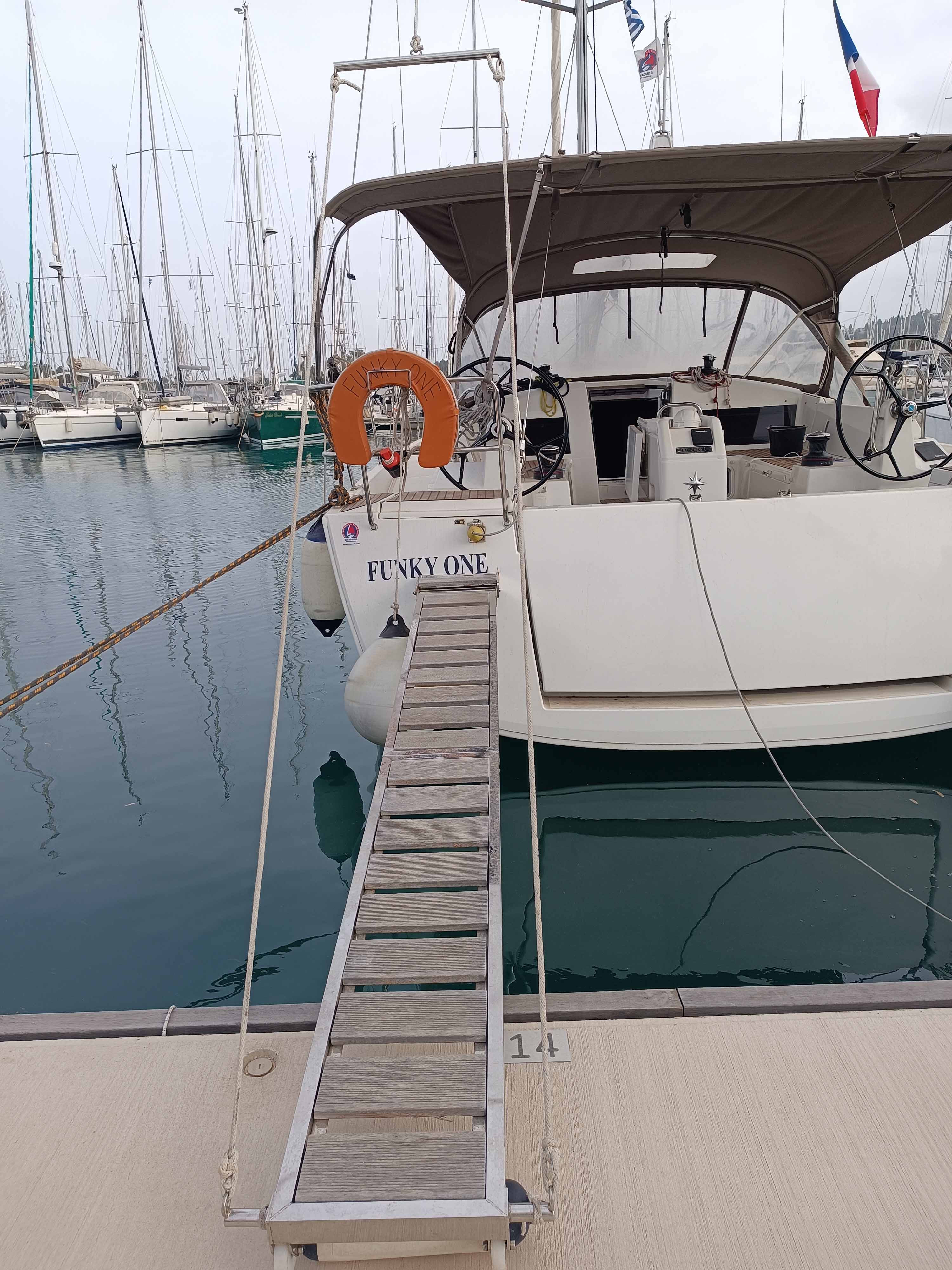 FUNKY ONE, 2020 Sun Odyssey 440, Greece