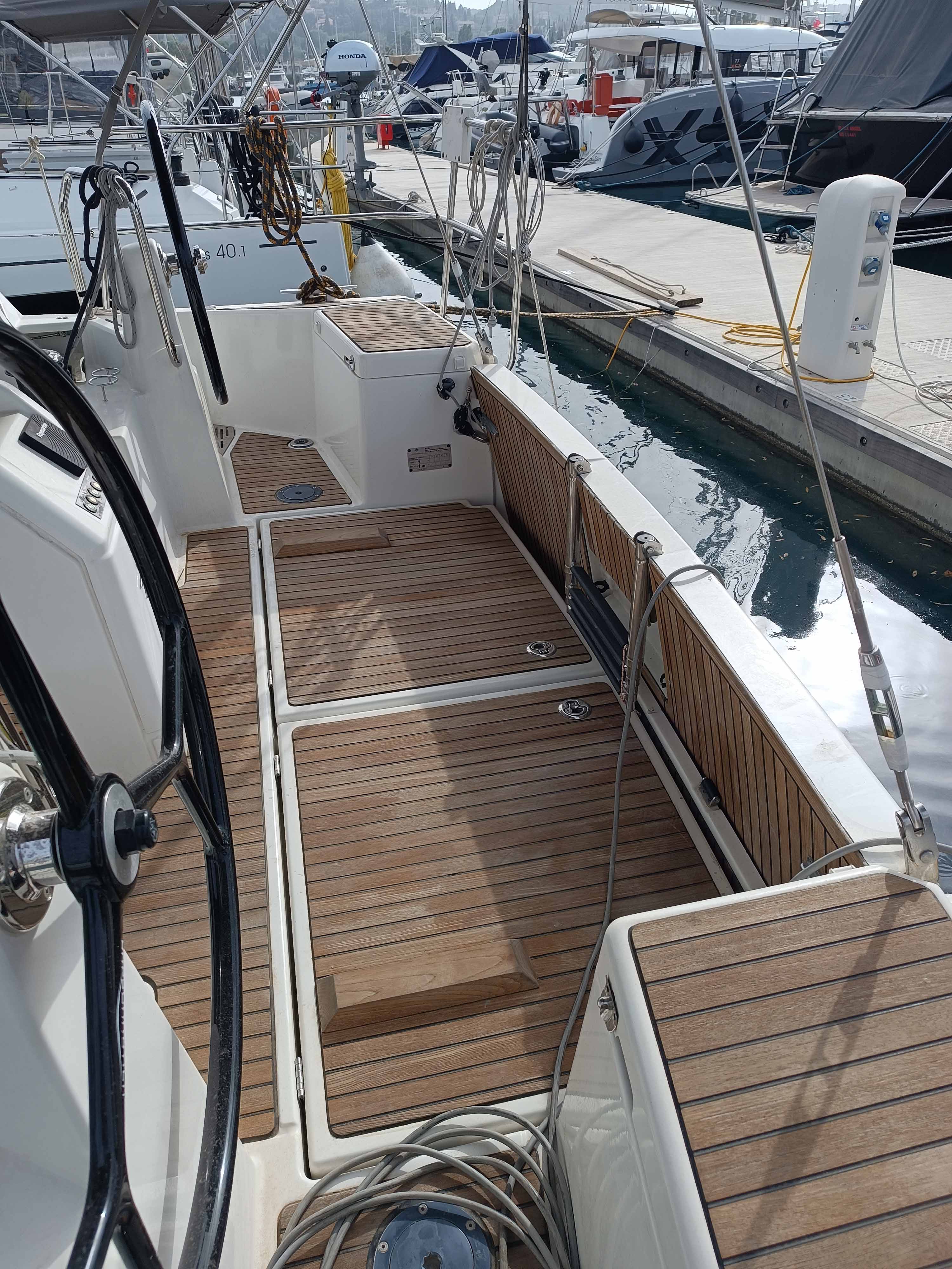 FUNKY ONE, 2020 Sun Odyssey 440, Greece