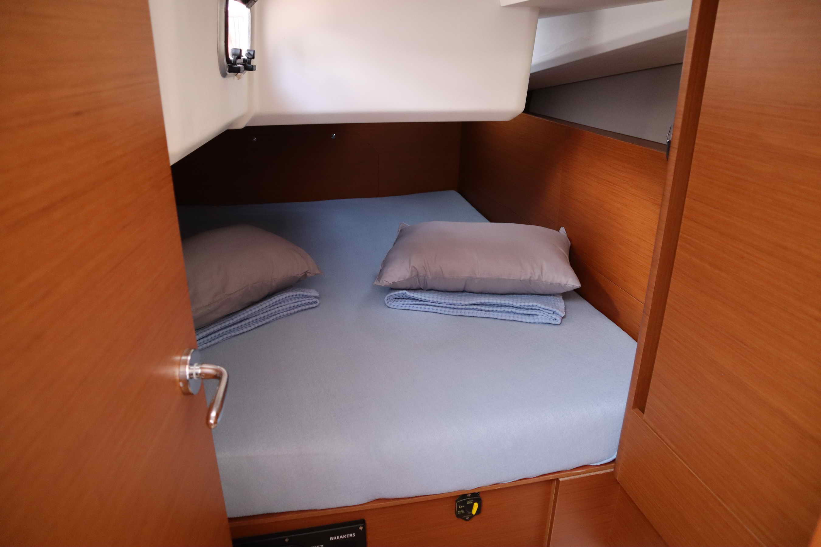DIAMOND, 2020 Sun Odyssey 440, Greece