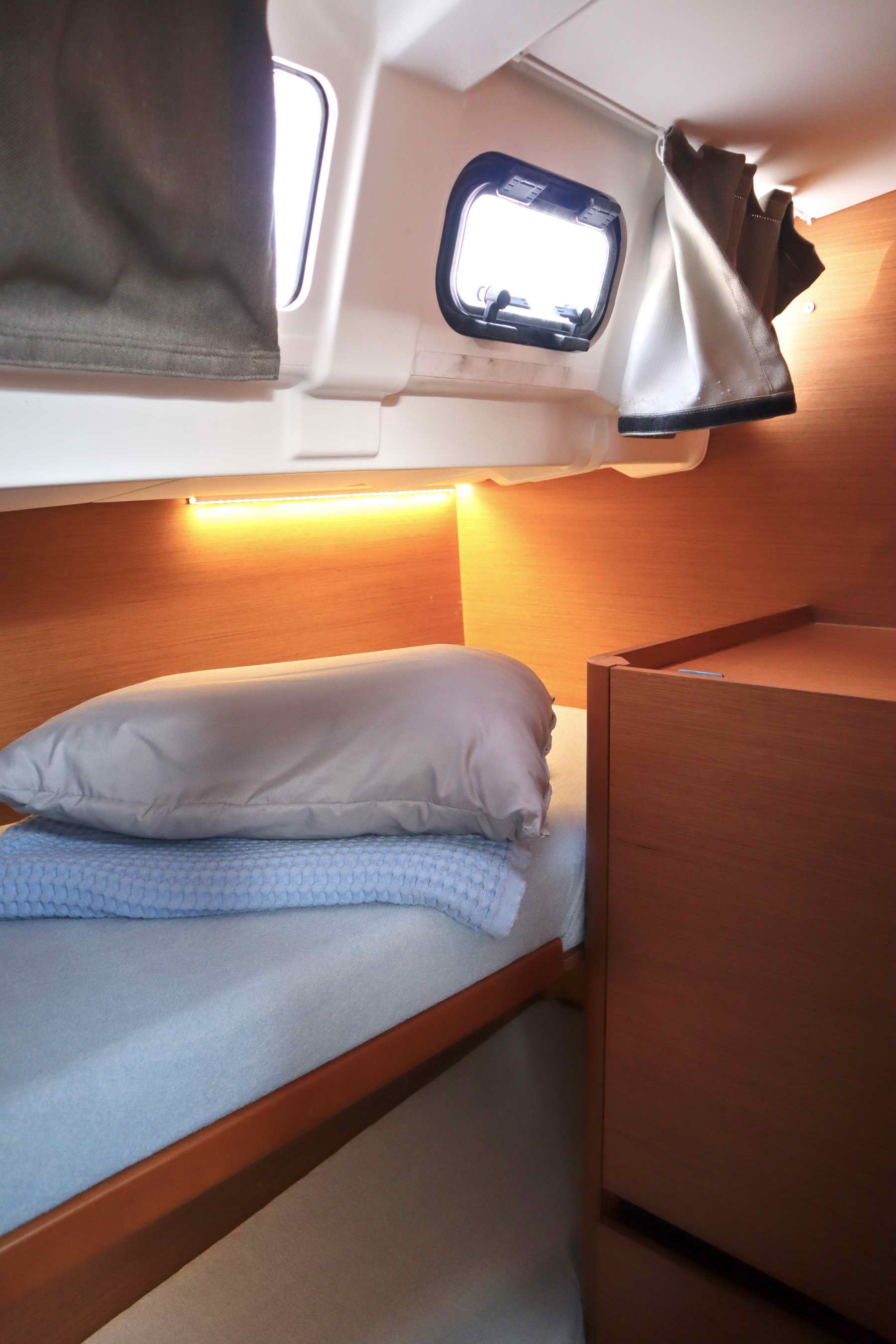 KONSTANTINOS, 2020 Sun Odyssey 490, Greece