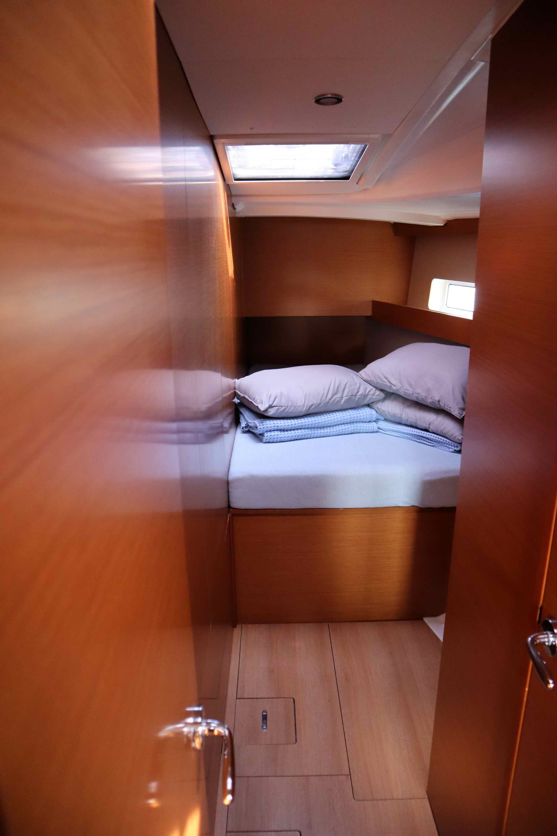 KONSTANTINOS, 2020 Sun Odyssey 490, Greece
