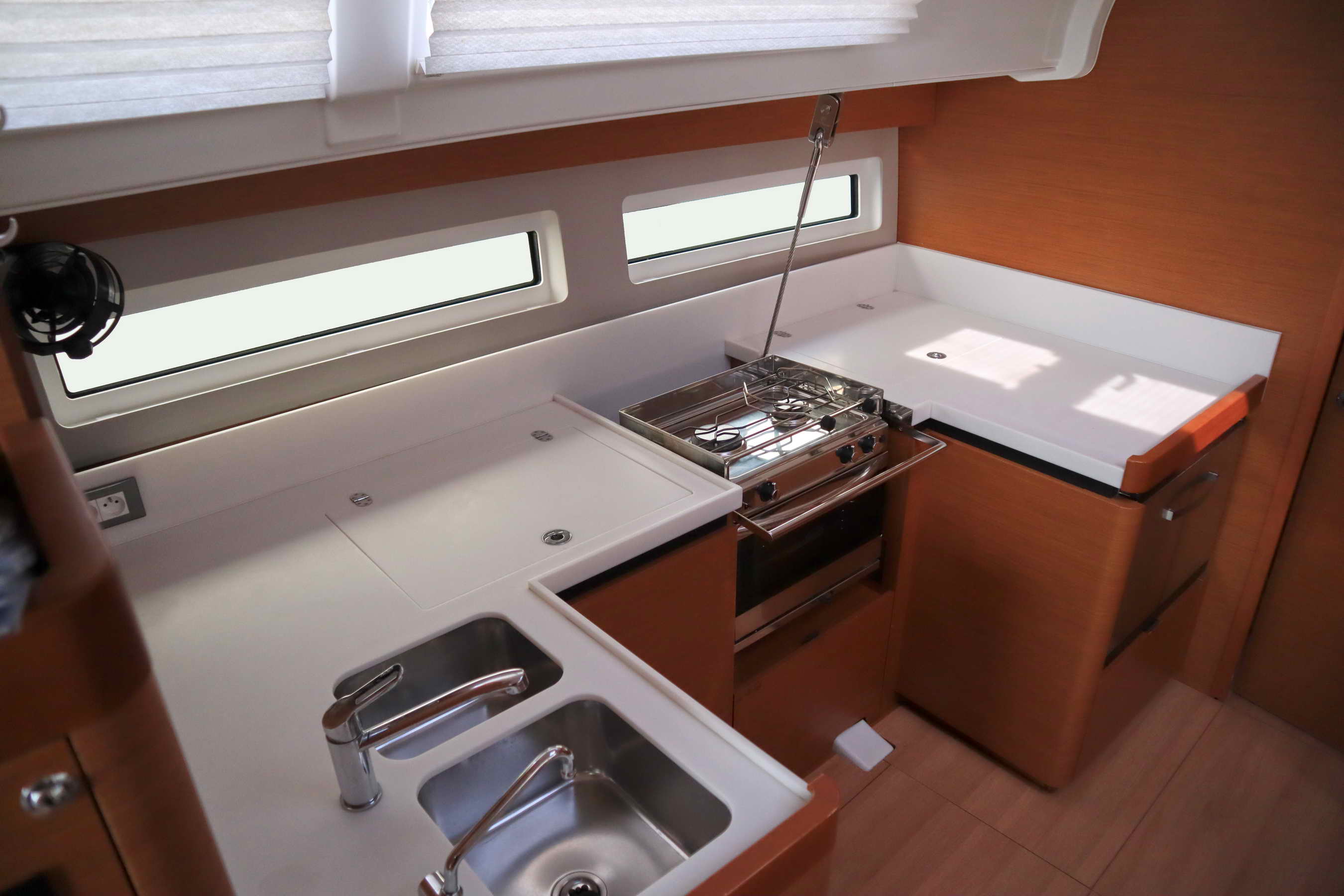 KONSTANTINOS, 2020 Sun Odyssey 490, Greece